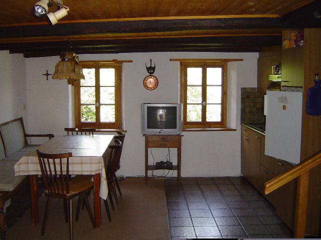 2_Salon und Kueche 1.jpg